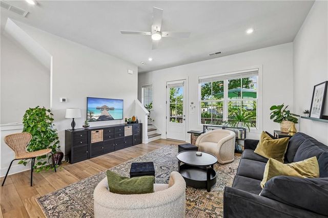 1342 Breezy Street SE, Atlanta, GA 30315