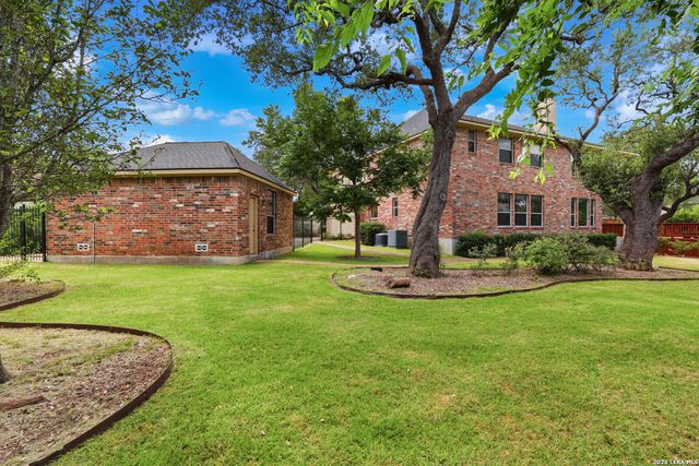 26147 Wood Chuck, San Antonio, TX 78260