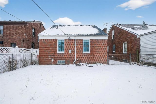 16873 Mansfield Street, Detroit, MI 48235