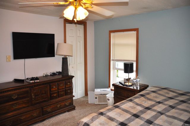 5928 N Miller Street, Uniondale, IN 46791