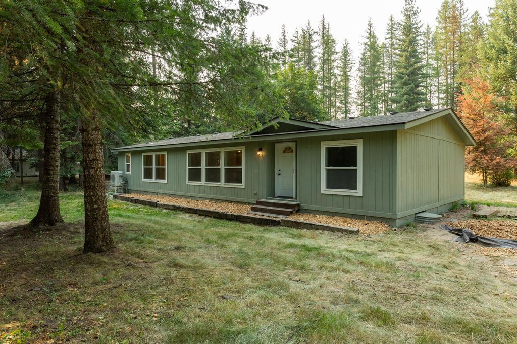4631 C/D N Swenson Rd, Clayton, WA 99110 photo 3