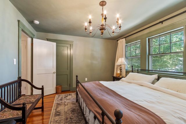 4 Stone Avenue, Stoneham, MA 02180