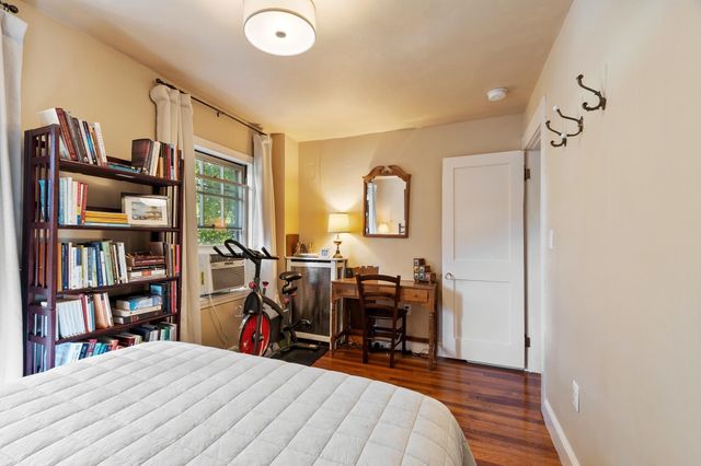 4 Stone Avenue, Stoneham, MA 02180