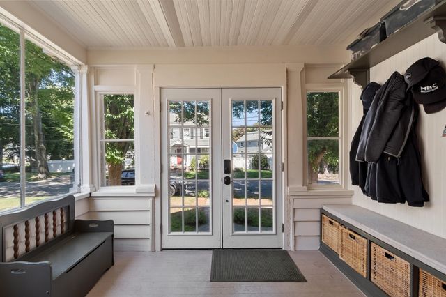 4 Stone Avenue, Stoneham, MA 02180
