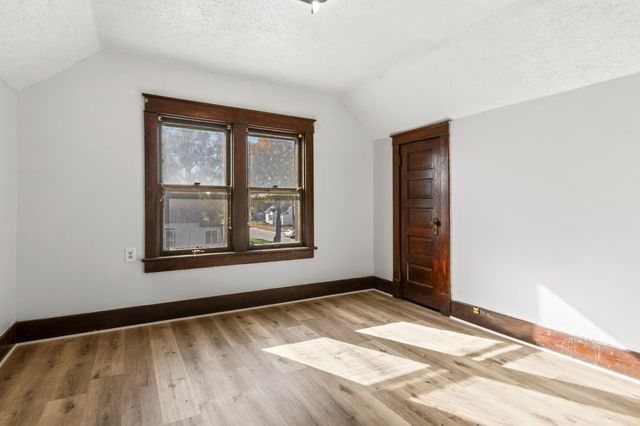 2222 4TH Avenue, Council Bluffs, IA 51501