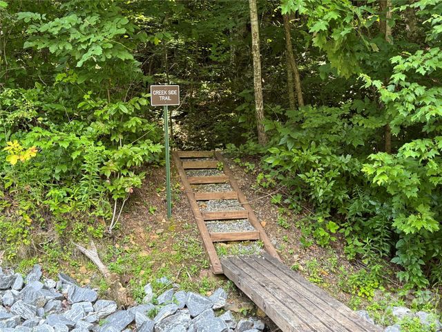 352 High Hickory Trail 20, Swannanoa, NC 28778