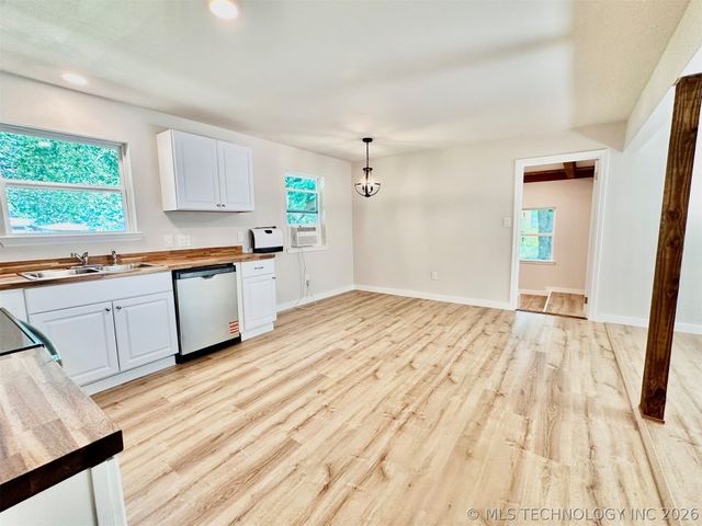 411 S 15th, Durant, OK 74701