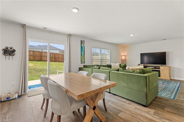 162 East Farm Loop, Stokesdale, NC 27537