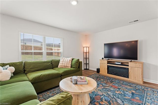 162 East Farm Loop, Stokesdale, NC 27537