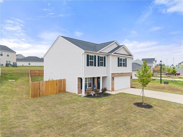 162 East Farm Loop, Stokesdale, NC 27537