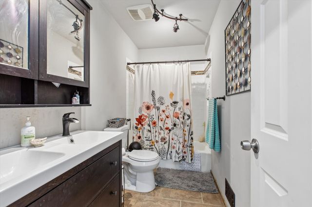 3582 Baltic Avenue, Eagan, MN 55122