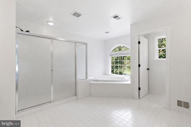 7668 GREAT DOVER ST, Gainesville, VA 20155