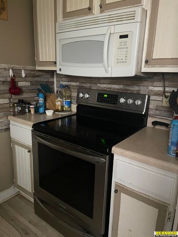 559 H Street, Unadilla, NE 68454