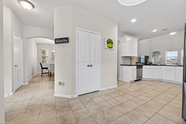 13835 Evansdale Lane, Houston, TX 77083