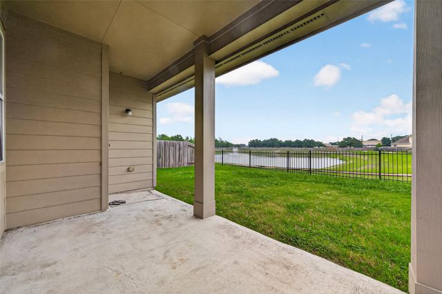 13835 Evansdale Lane, Houston, TX 77083