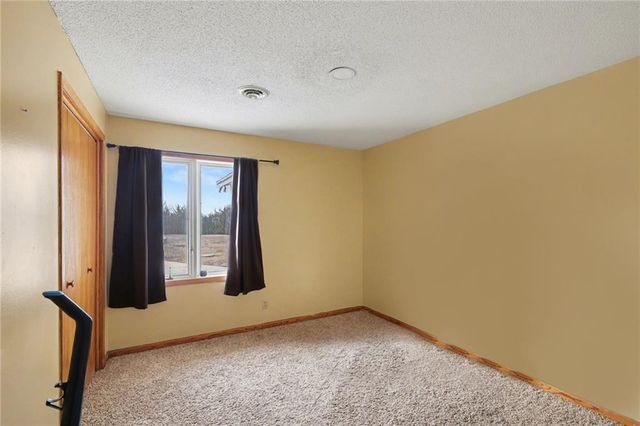 12100 Hedge Lane Terrace, Olathe, KS 66061