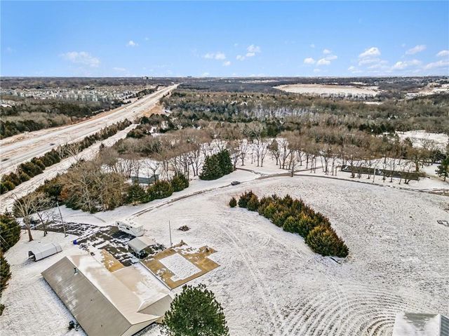 12100 Hedge Lane Terrace, Olathe, KS 66061