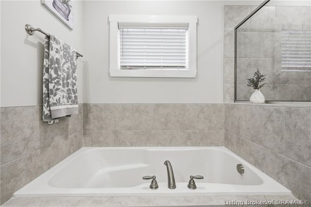 2035 Mary Ella Drive, Georgetown, IN 47122