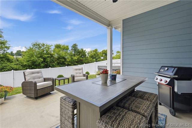 2035 Mary Ella Drive, Georgetown, IN 47122