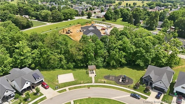 2035 Mary Ella Drive, Georgetown, IN 47122