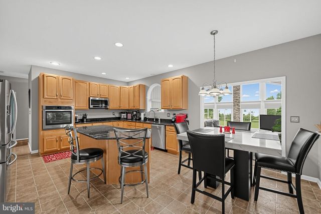 111 AMBERWOOD DR, Bear, DE 19701