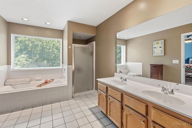 5067 Bristol Court, Loveland, OH 45140