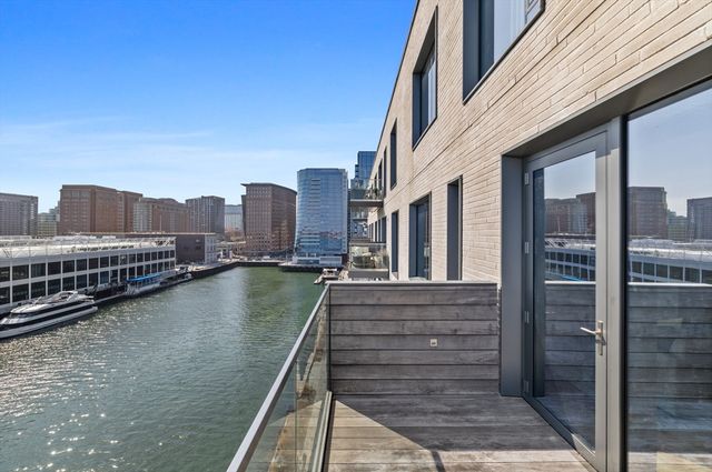300 Pier 4 Blvd 8E, Boston, MA 02210
