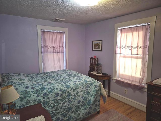 3329 MONTCLARE ST, Reading, PA 19605