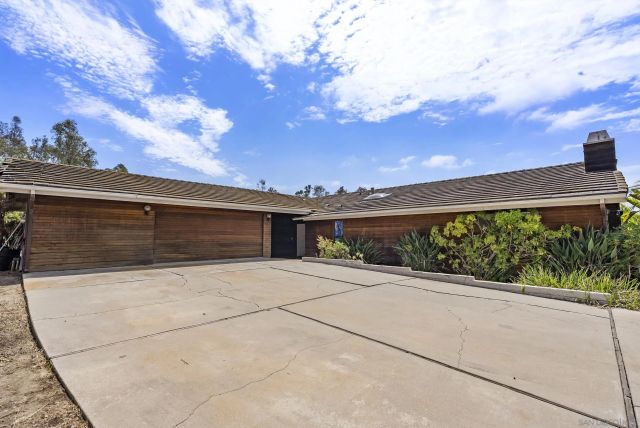 6015 Paseo Valencia, Rancho Santa Fe, CA 92067