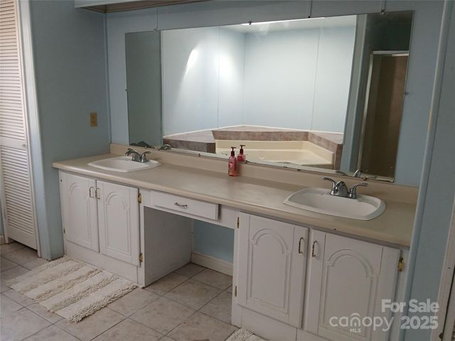 311 Coopers Gap Road, Rutherfordton, NC 28139
