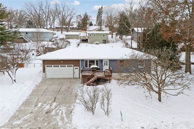 3411 Willow Drive NE, North Liberty, IA 52317