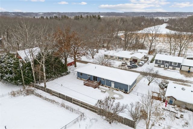 3411 Willow Drive NE, North Liberty, IA 52317