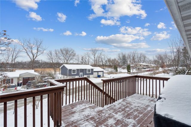 3411 Willow Drive NE, North Liberty, IA 52317