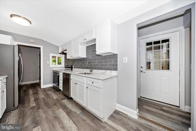 12117 SUNNYVIEW DR, Germantown, MD 20876