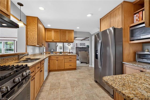 5801 Lord Harrison CT, Virginia Beach, VA 23464