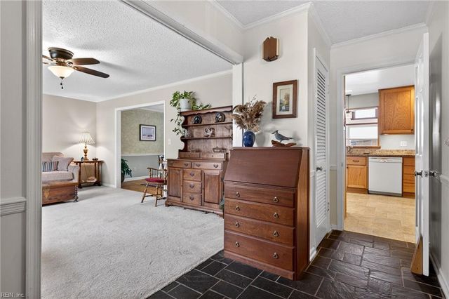 5801 Lord Harrison CT, Virginia Beach, VA 23464