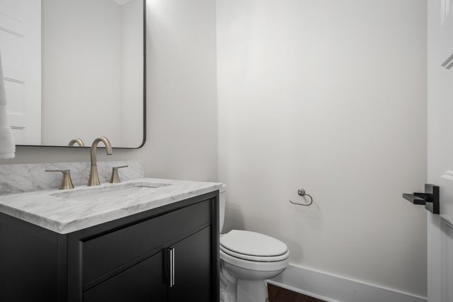 1103 Maplehurst Ln, Nashville, TN 37204