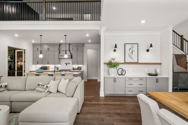 1103 Maplehurst Ln, Nashville, TN 37204