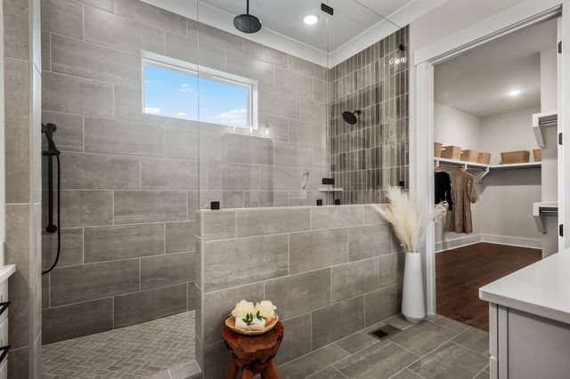 1103 Maplehurst Ln, Nashville, TN 37204