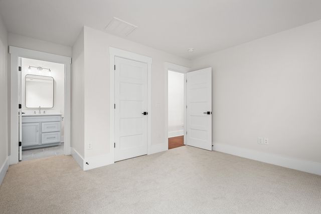 1103 Maplehurst Ln, Nashville, TN 37204