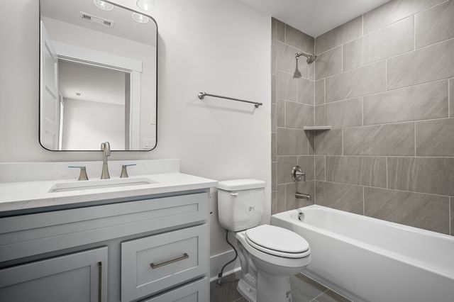 1103 Maplehurst Ln, Nashville, TN 37204