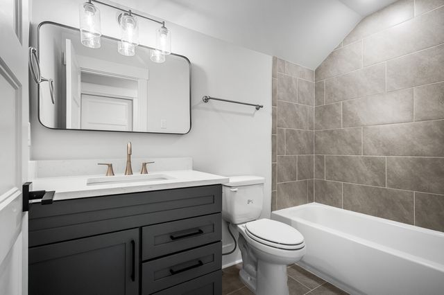 1103 Maplehurst Ln, Nashville, TN 37204
