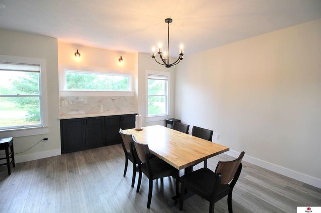 9501 O Street, Lincoln, NE 68520