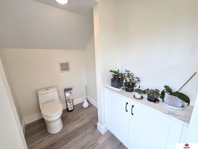 9501 O Street, Lincoln, NE 68520