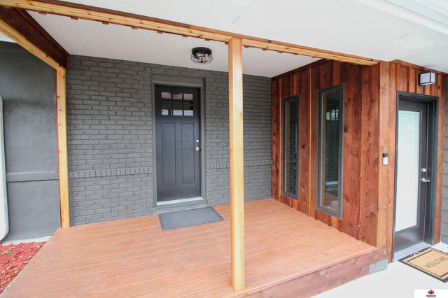 9501 O Street, Lincoln, NE 68520