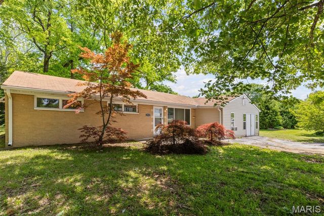 1512 N 17th Street, Swansea, IL 62226