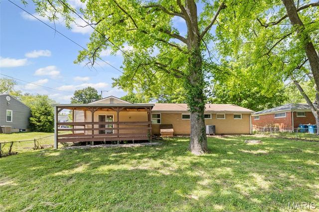 1512 N 17th Street, Swansea, IL 62226
