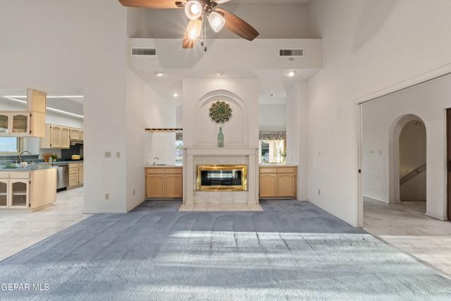 401 Sharondale Drive, El Paso, TX 79912