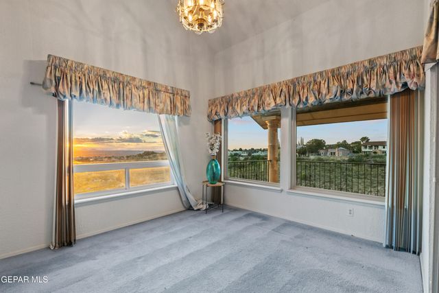 401 Sharondale Drive, El Paso, TX 79912