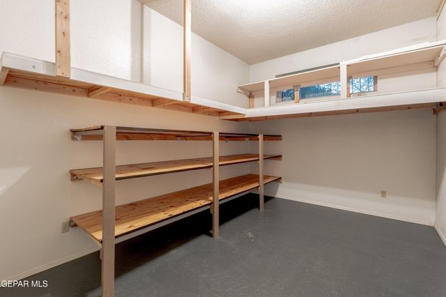 401 Sharondale Drive, El Paso, TX 79912